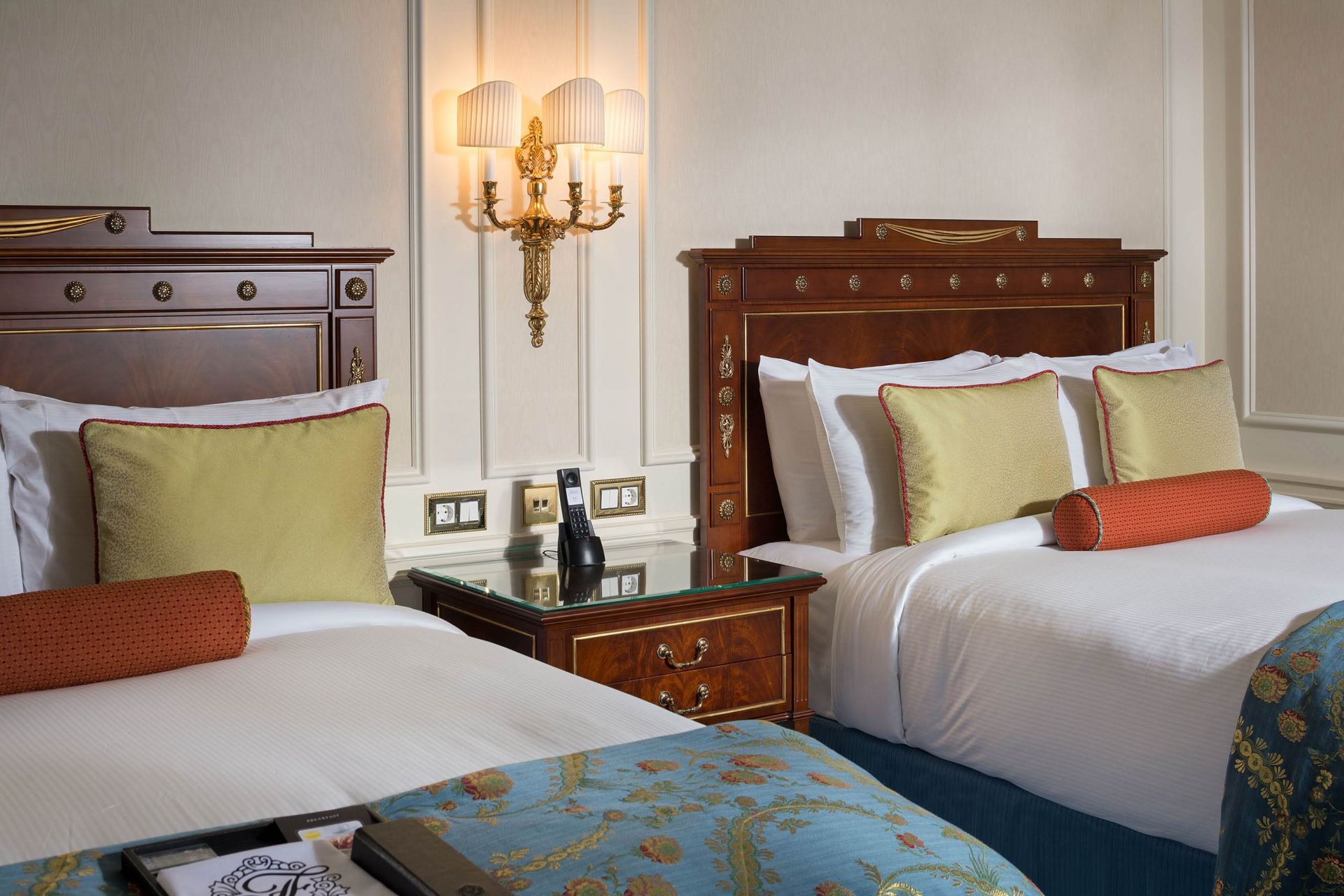 bedroom - Fairmont Grand Hotel